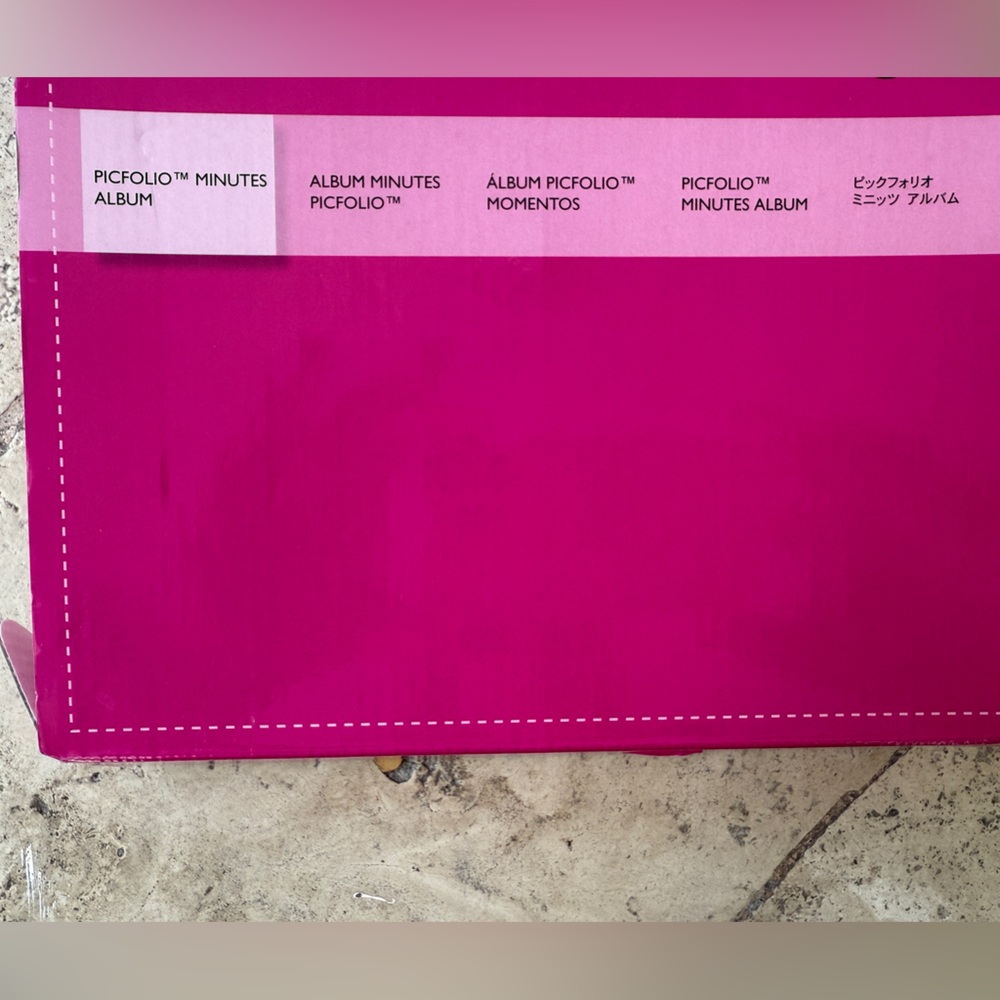 Creative Memories Picfolio Minutes Album in Pink NIB